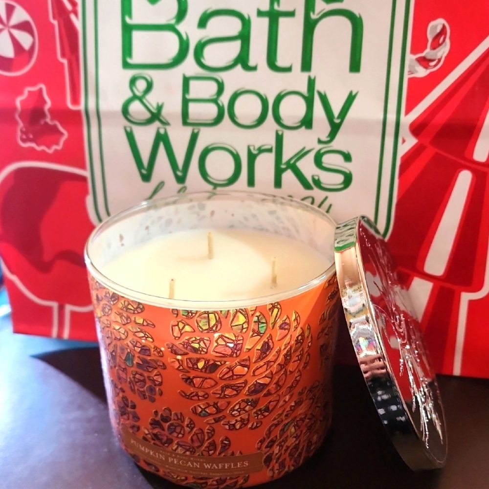 Pumpkin Pecan Waffles Lg 3 Wick Warning Scent Will Intoxicate
